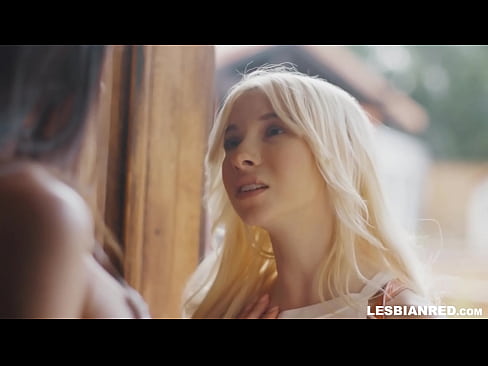 ❤️ Kız birkaç ay sonra eve gelir ve üvey annesinin amını yemeye başlar ❤ Güzel porno bize %tr.sexonfire.ru ❌